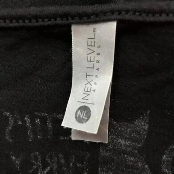 Cute Tabby Cat V-Neck T-Shirt NWOT XL - Picture 6 of 7